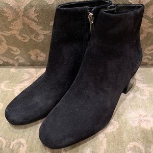 Like new Sam Edelman Suede Boots